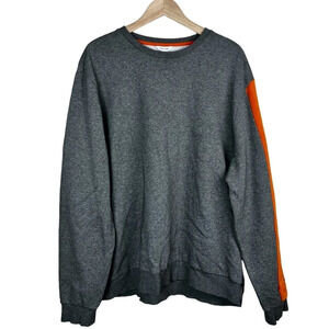 Calvin Klein • Gray Crewneck Sweater